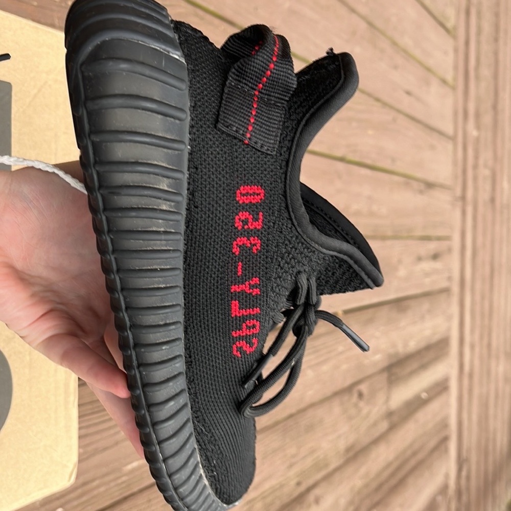 Adidas Yeezy Boost 350 V2